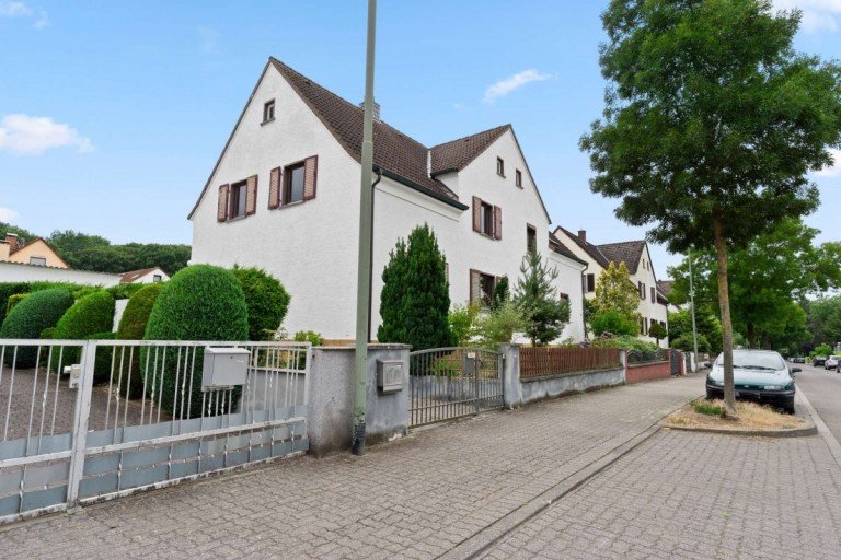 Hauptbild: DHH in ruhiger Wohnlage mit sch�nem Garten in Steinheim