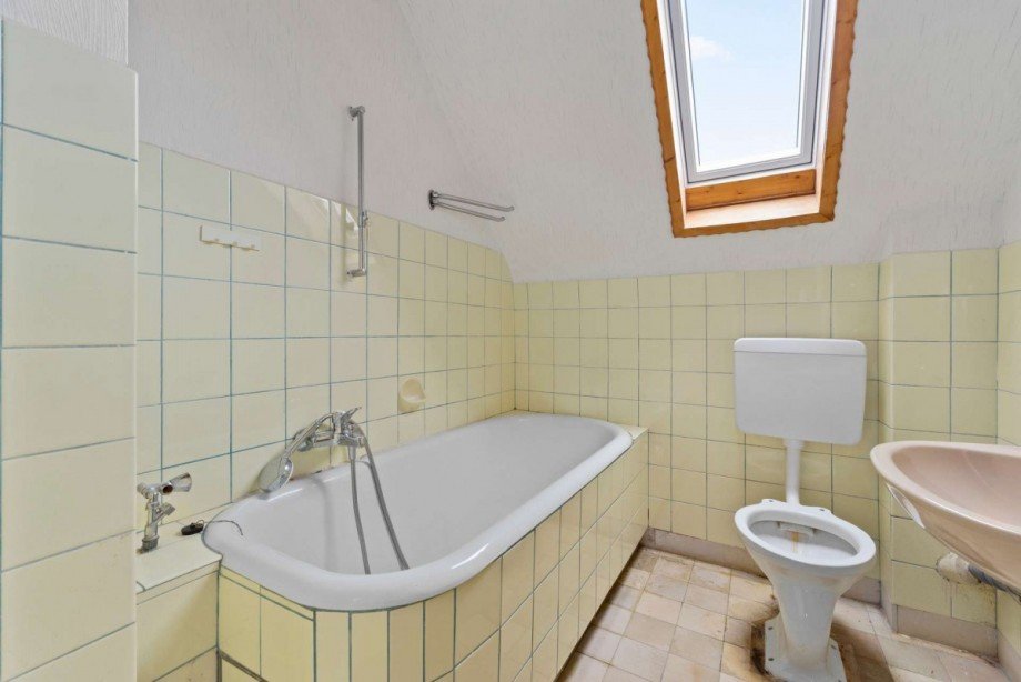 Badezimmer Doppelhaush�lfte Hanau