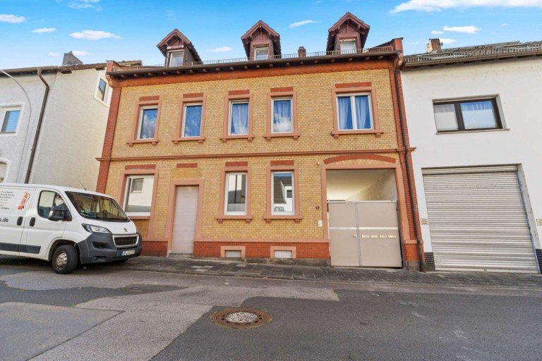 Au�enansicht M�hlheim am Main Mehrfamilienhaus Zentral gelegenes MFH in M�hlheim mit Garten und Mainn�he