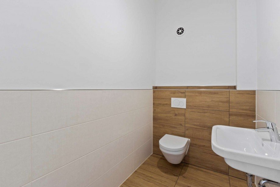 Badezimmer Doppelhaush�lfte Hasselroth