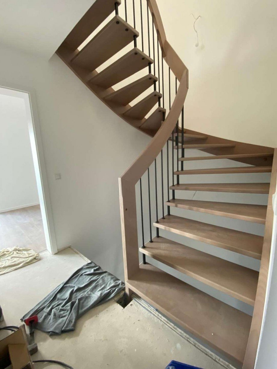 Treppe Doppelhaush�lfte Hasselroth