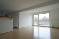 Bild (2ac002de39fa2017de27293eb4ee06ad): Helle Dachgeschosswohnung mit 3 Zimmern und gro�z�giger Dachterrasse - Bereit f�r Ihren Einzug!