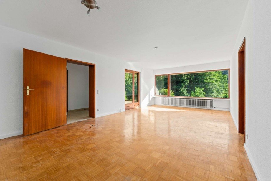 Wohnzimmer Mehrfamilienhaus Fl�rsbachtal