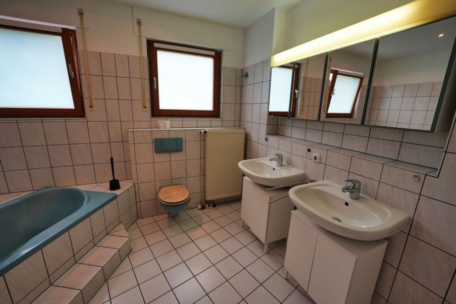 Badezimmer 1 im 1.OG Maisonettewohnung W�chtersbach
