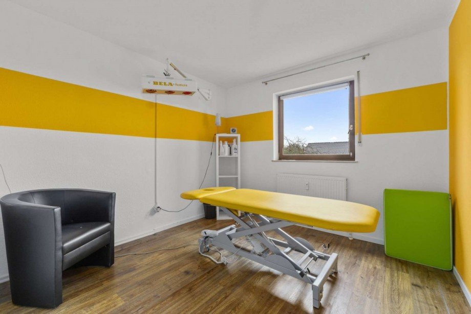 Behandlungszimmer Einfamilienhaus Birstein
