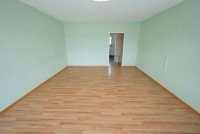 Bild (cd6cd73794a7179094202af983e05793): 3-Zimmer-Wohnung mit Balkon, Stellplatz und Entwicklungspotenzial in Erlensee