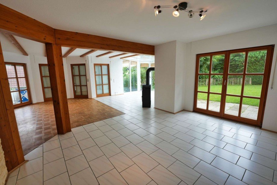 Wohn- und Essbereich Maisonettewohnung W�chtersbach
