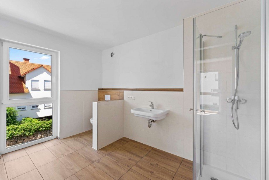 Badezimmer Doppelhaush�lfte Hasselroth